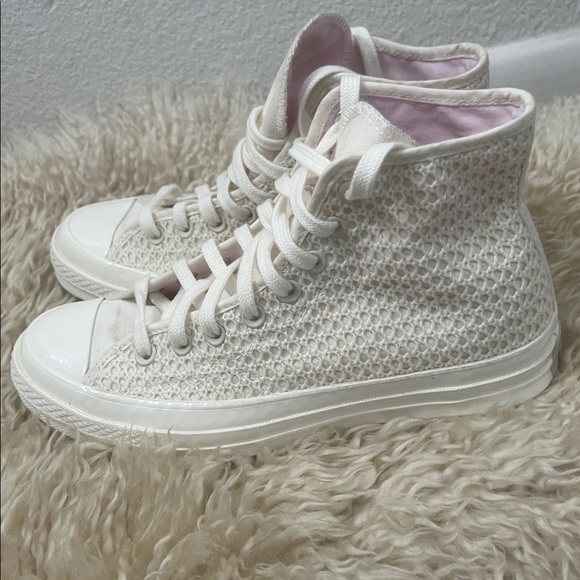 Converse
Chuck Taylor All Star 70 High Top Sneaker in Egret/Lilac Daze/Egret - Picture 8 of 15